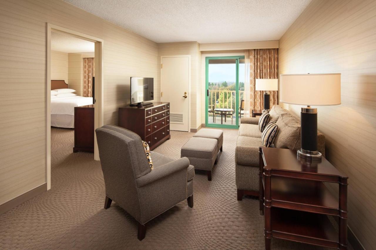Sheraton San Jose Милпитас Екстериор снимка