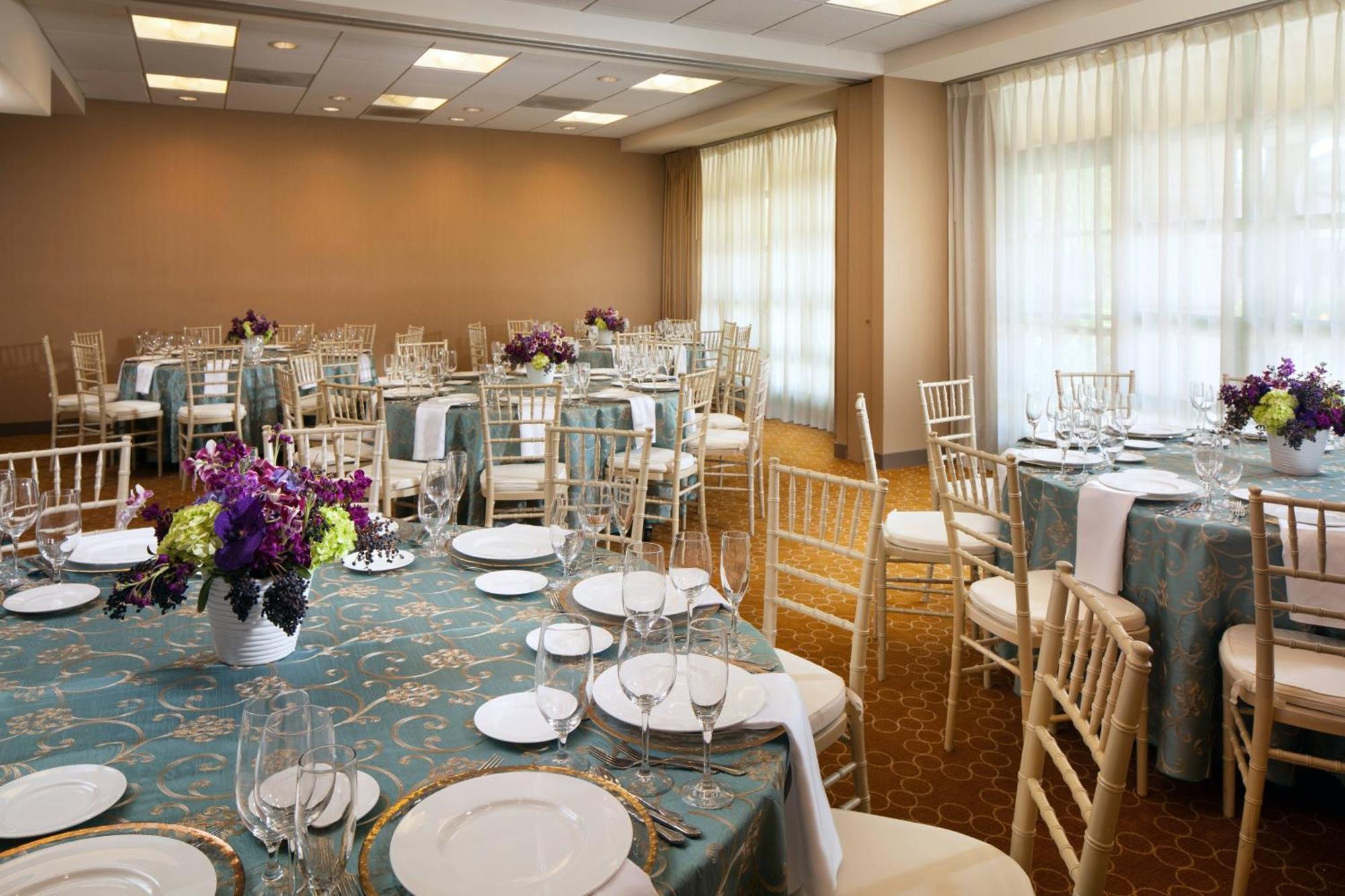 Sheraton San Jose Милпитас Екстериор снимка