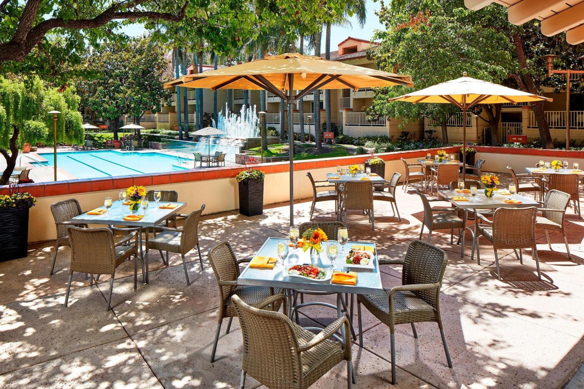 Sheraton San Jose Милпитас Екстериор снимка