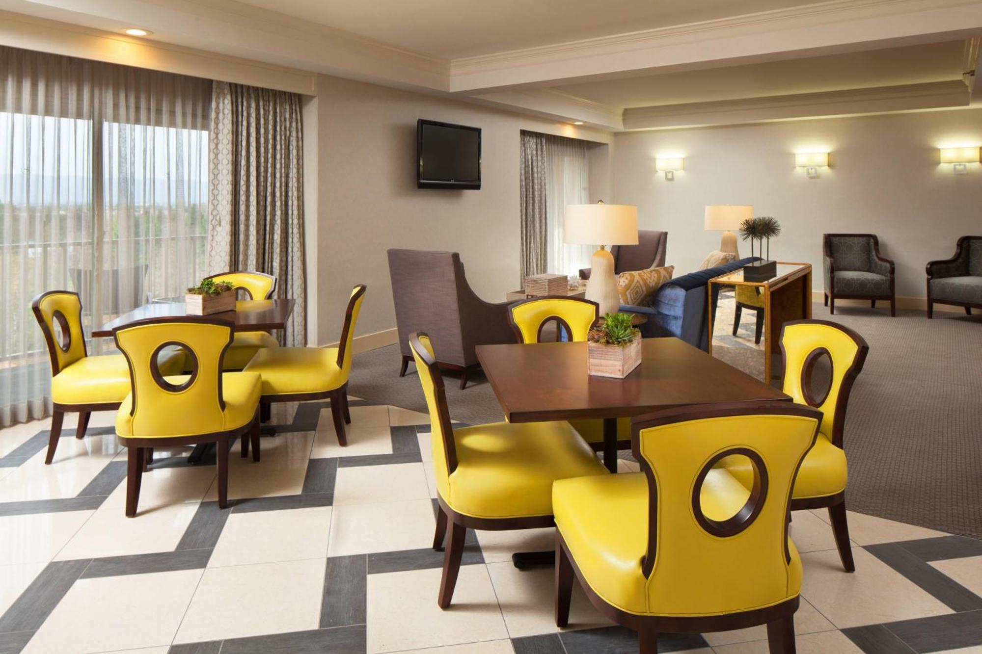 Sheraton San Jose Милпитас Екстериор снимка